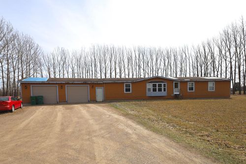 205 Arnold Ave, Portland, ND, 58274-4426 | Card Image