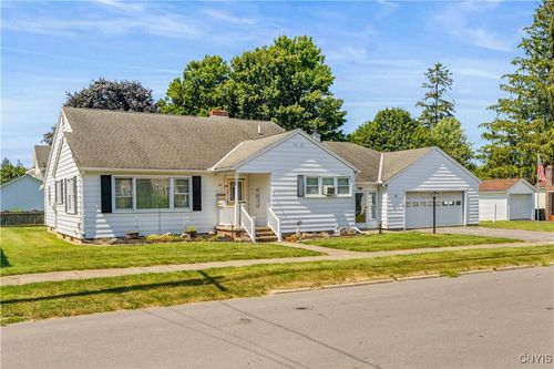 10 Walnut St, Mohawk, NY, 13407-1312 | Card Image