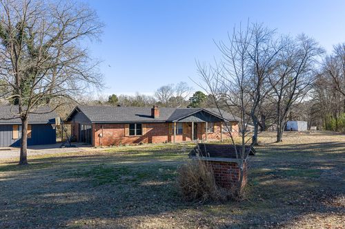 5831 S Ozark Est, Ozark, AR, 72949-2584 | Card Image