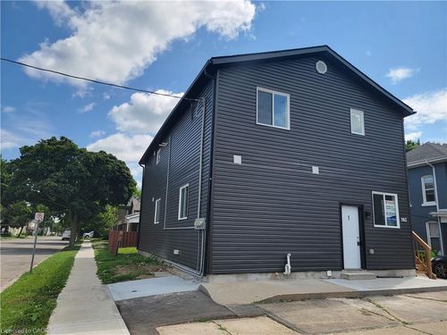103 Peel St, Brantford, ON, N3S5M3 | Card Image