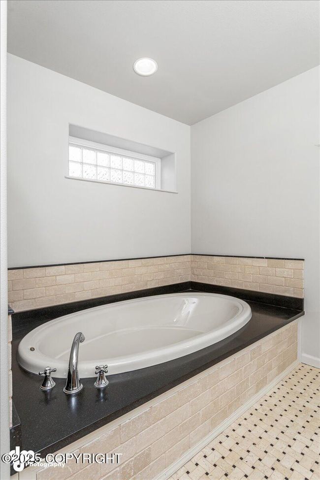71 Master Bath | Image 72