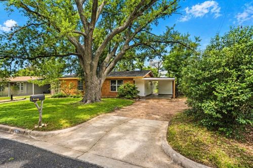 5104 Waterbrook Dr, Austin, TX, 78723-4039 | Card Image