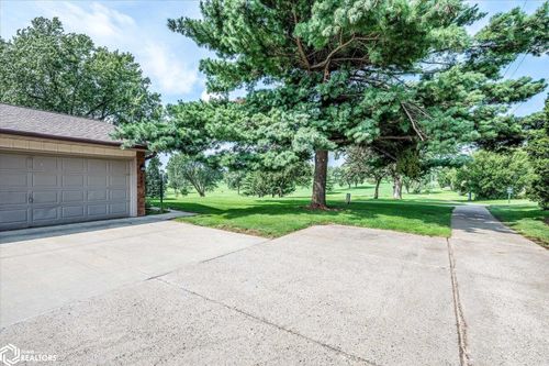 1407 Country Club Dr, Harlan, IA, 51537-2367 | Card Image