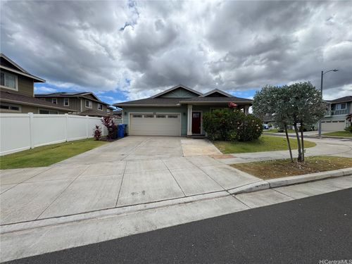 91-1032 Iliahialoe Loop, Ewa Beach, HI, 96706-5823 | Card Image