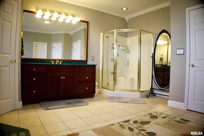 1338 Wagon Creek Rd, House attached with 3 bedrooms, 3 bathrooms and null parking in Creal Springs IL | Image 21