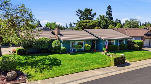 9130 Rancho Drive, Elk Grove, CA, 95624 | Card Image