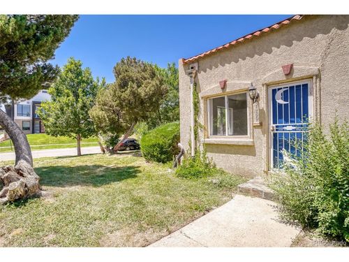 3089 W 18th Ave, Denver, CO, 80204-1704 | Card Image