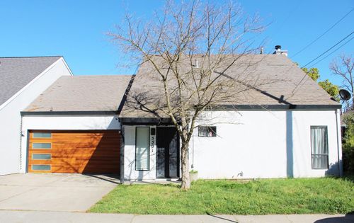 5501 Gilgunn Way, Sacramento, CA, 95822 | Card Image