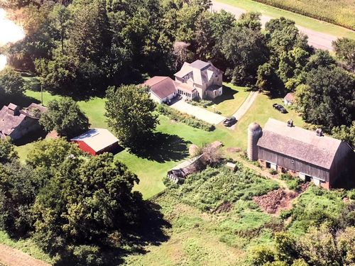 24759 631st Ave, Gibbon, MN, 55335-3107 | Card Image