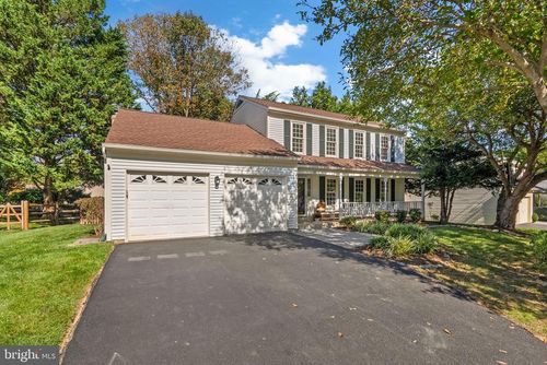 15 Allenhurst Ct, GAITHERSBURG, MD, 20878-1934 | Card Image
