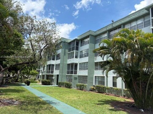 411-2781 Taft St, Hollywood, FL, 33020-2955 | Card Image