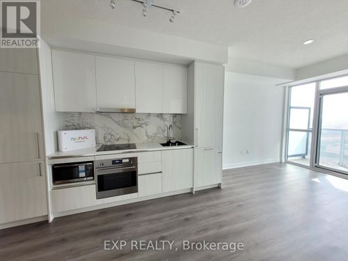 1005-225 Commerce Street, Vaughan (Vaughan Corporate Centre), ON, L4K5Z7 | Card Image