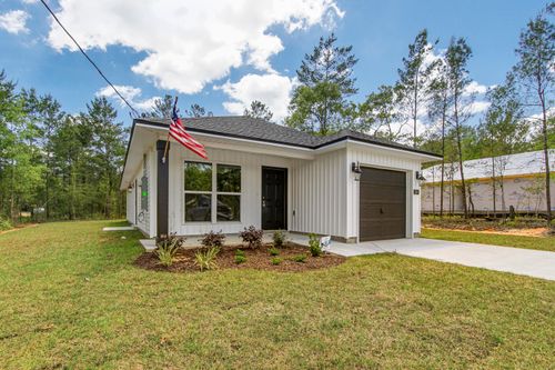224 E Iris Ln, DeFuniak Springs, FL, 32433-8918 | Card Image