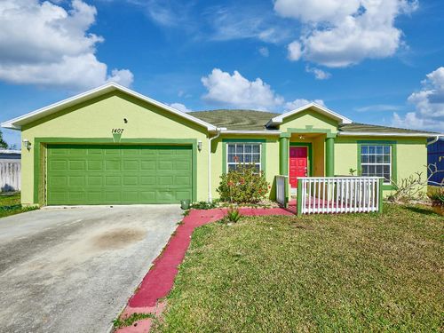 1407 Se Grapeland Ave, Port St Lucie, FL, 34952-4949 | Card Image