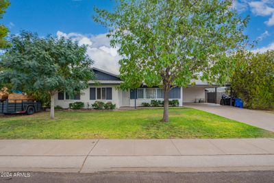 2425 W Shady Glen Avenue, House other with 3 bedrooms, 2 bathrooms and null parking in Phoenix AZ | Image 2