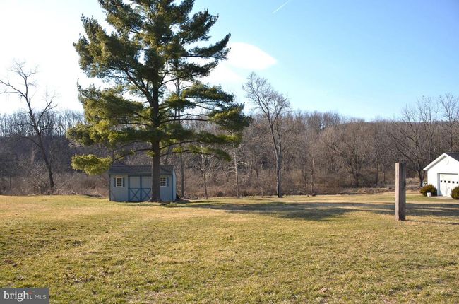 313 S 1 St St, House other with 3 bedrooms, 2 bathrooms and null parking in MC CONNELLSBURG PA | Image 5