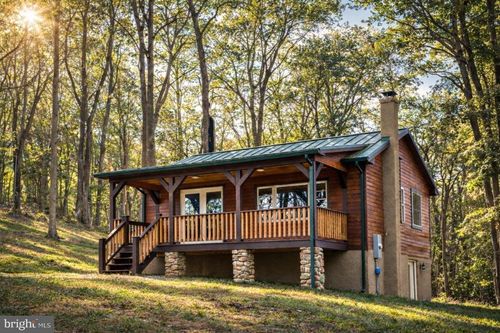 126 Mill Hill Rd, Huntly, VA, 22640-3013 | Card Image