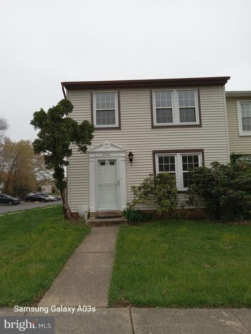 5551 Macduff Ct, FAIRFAX, VA, 22032-3837 | Card Image