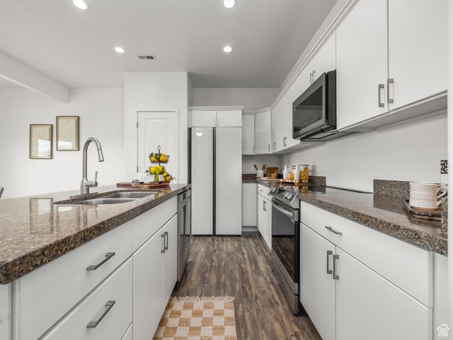 5448 W Rushmore Ln S, Townhouse with 3 bedrooms, 3 bathrooms and 2 parking in Herriman UT | Image 11