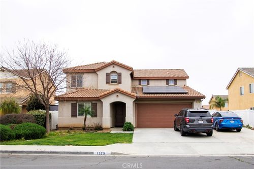 1325 Sunset Ave, Perris, CA, 92571-0702 | Card Image