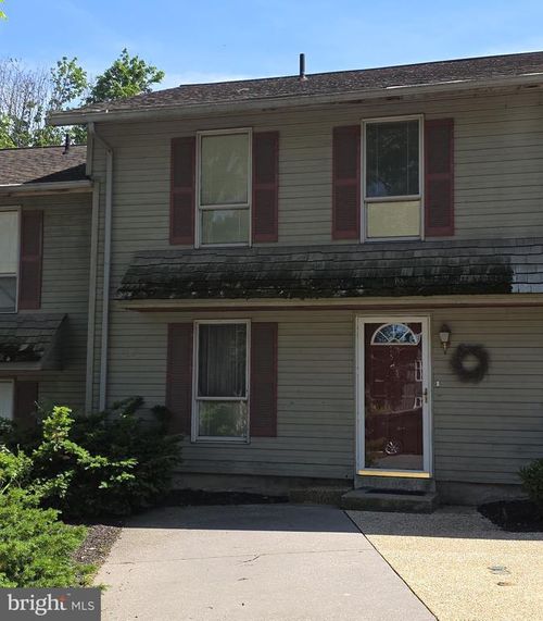 543 Cloverbrook Dr, EPHRATA, PA, 17522-9254 | Card Image