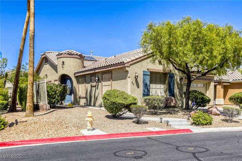 3736 Rocklin Peak Ave, North Las Vegas, NV, 89081-5264 | Card Image