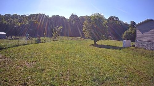 93 Pawnee Dr, Bradyville, TN, 37026-5279 | Card Image