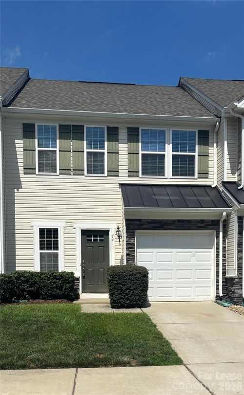 7411 Red Mulberry Way, Charlotte, NC, 28273-0008 | Card Image