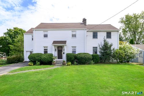136 Alton Rd, Stamford, CT, 06906-1104 | Card Image