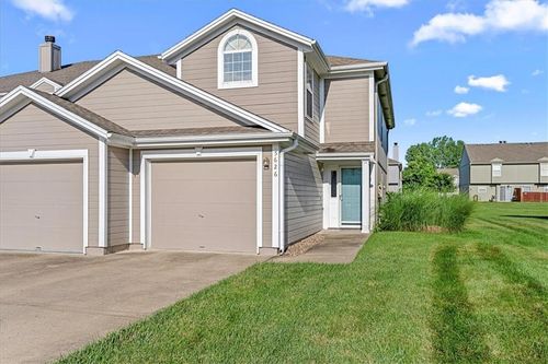 5626 Moonlight Meadow Ct, Lee's Summit, MO, 64064-1263 | Card Image