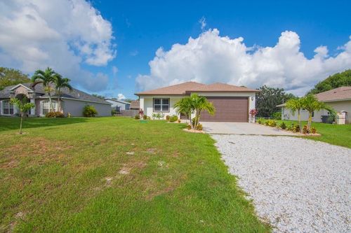 8155 103rd Ave, Vero Beach, FL, 32967-3694 | Card Image