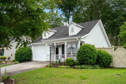216 Londonberry Dr, Anderson, SC, 29621-1039 | Card Image