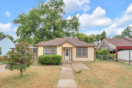 1113 Hudgins Ave, Fort Worth, TX, 76111-4832 | Card Image