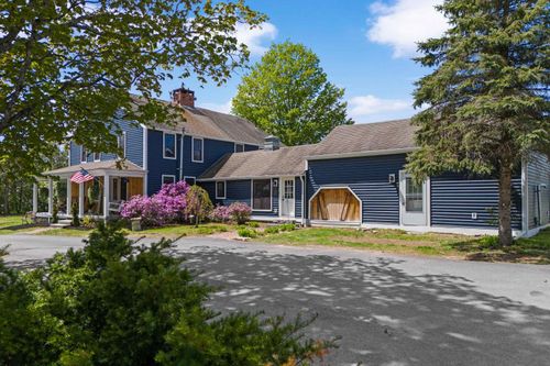 1407 S Stark Hwy, Weare, NH, 03281-5036 | Card Image