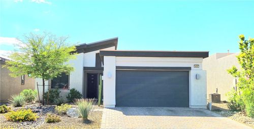 8600 Dusty Quail Dr, Las Vegas, NV, 89148-2527 | Card Image