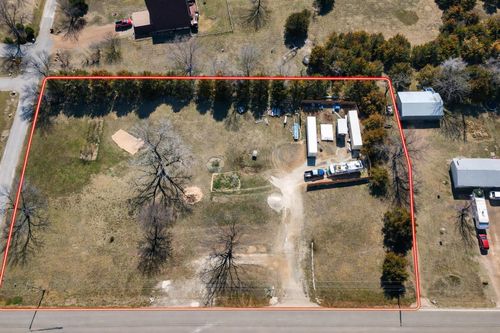 3212 E Water Well Rd, Salina, KS, 67401-9068 | Card Image