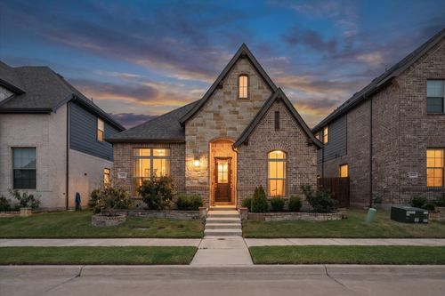9364 Sunrise Trl, Fort Worth, TX, 76118-1500 | Card Image