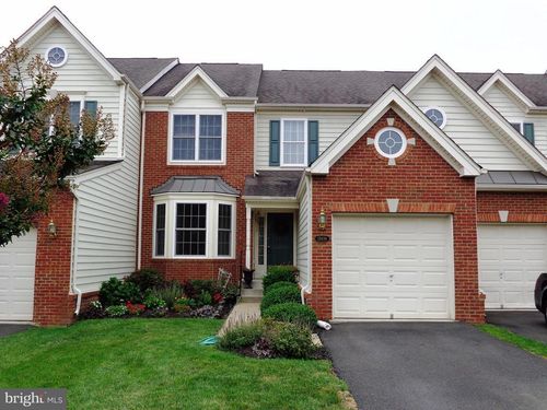 15839 Fourmile Creek Ct, HAYMARKET, VA, 20169-5427 | Card Image