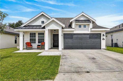 526 Palo Blanco St, San Juan, TX, 78589-1659 | Card Image