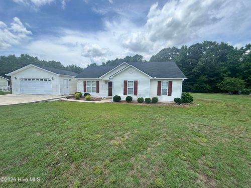 124 Stockbridge Dr, Selma, NC, 27576-5723 | Card Image
