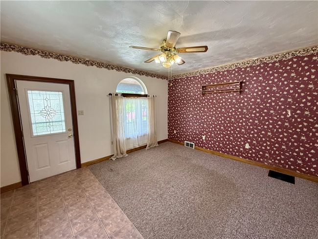 123 - 121 4 Th Ave, House other with 4 bedrooms, 3 bathrooms and 2 parking in Scottdale PA | Image 13