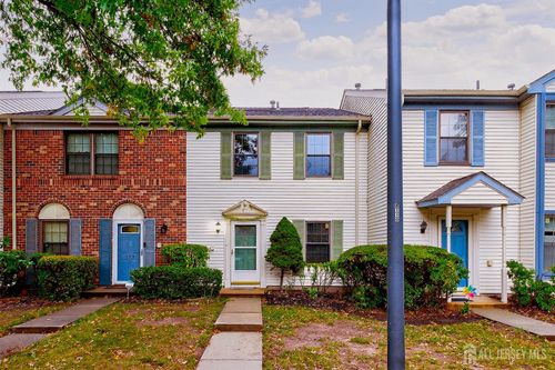 134 Pear Tree Ln, Franklin Park, NJ, 08823-1405 | Card Image