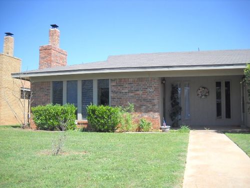 927 Minter Ln, Abilene, TX, 79603-5503 | Card Image