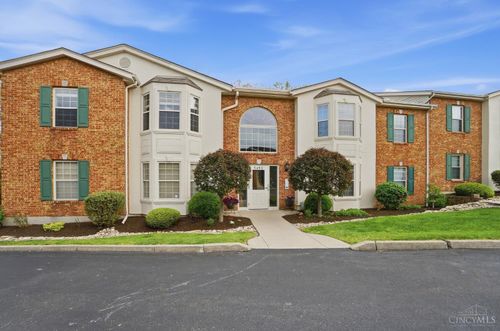 5492 Asbury Lake Dr, Cincinnati, OH, 45247 | Card Image