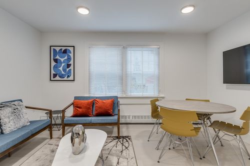 102-1425 Haro St, Vancouver, BC, V6G1G2 | Card Image