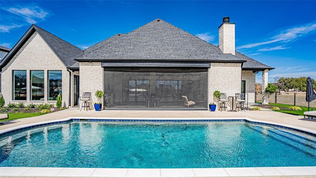Electric screens to fully enclose patio | Image 5