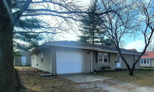 112 W Olive St, El Dorado Springs, MO, 64744-1034 | Card Image