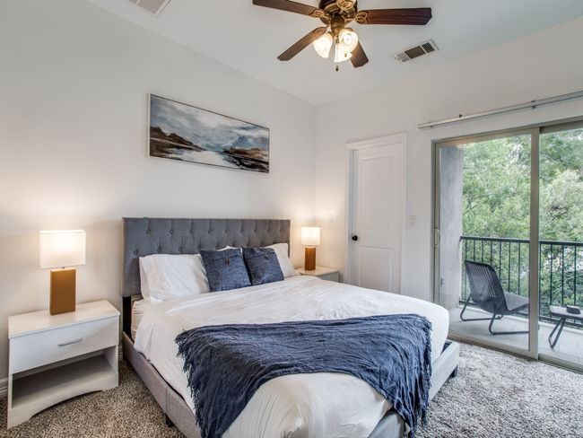 12 - 501 W 30 Th St, Townhouse with 3 bedrooms, 3 bathrooms and 24 parking in Austin TX | Image 18