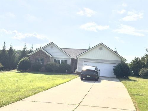 211 Lucas Way, Statham, GA, 30666-2463 | Card Image