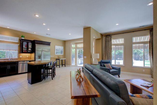 1073 Spring Meadow Drive, House other with 5 bedrooms, 3 bathrooms and null parking in Manteca CA | Image 6